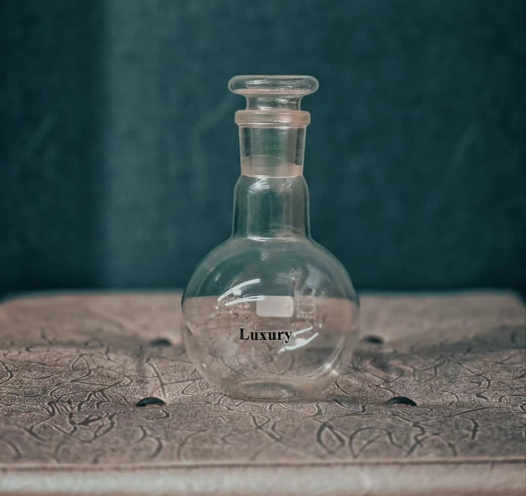 عطر لاکچری ، شنل پلاتینیوم