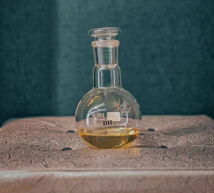 عطر دی اچ (DH)