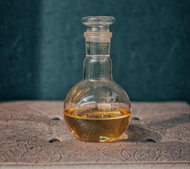 عطر ورساچ اروس